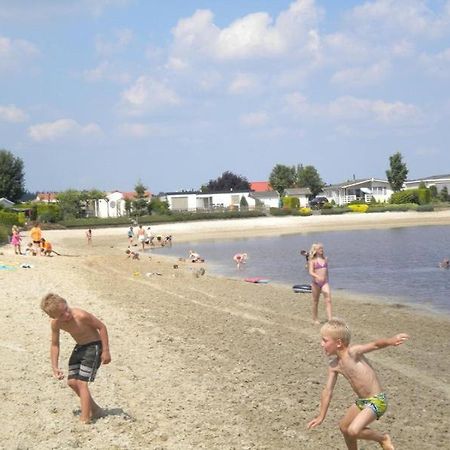 Stacaravan Huren In Het Hart Van Bosrijk Drenthe Op Recreatiepark De Tien Heugten Schoonloo Ngoại thất bức ảnh
